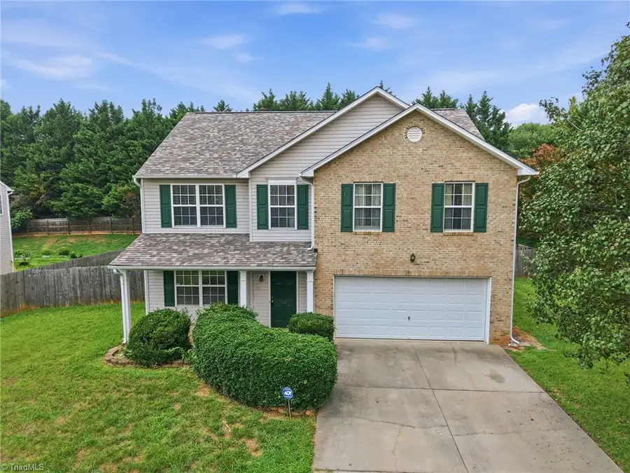 7027 Hill N Dale Drive, Kernersville, NC 27284 - #2