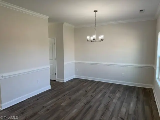 3713 Contimental Square, Kernersville, NC 27284 - #3