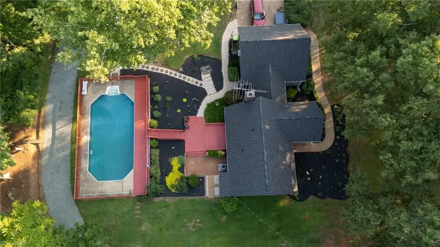 3962 Kimesville Road, Burlington, NC 27215 - #2