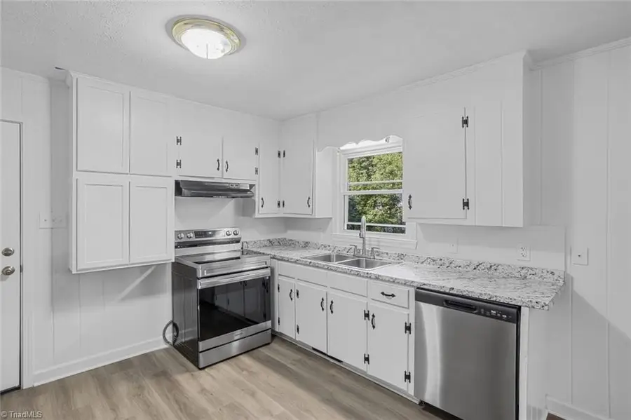 324 Stewart Road Se, Winston Salem, NC 27107 - #3