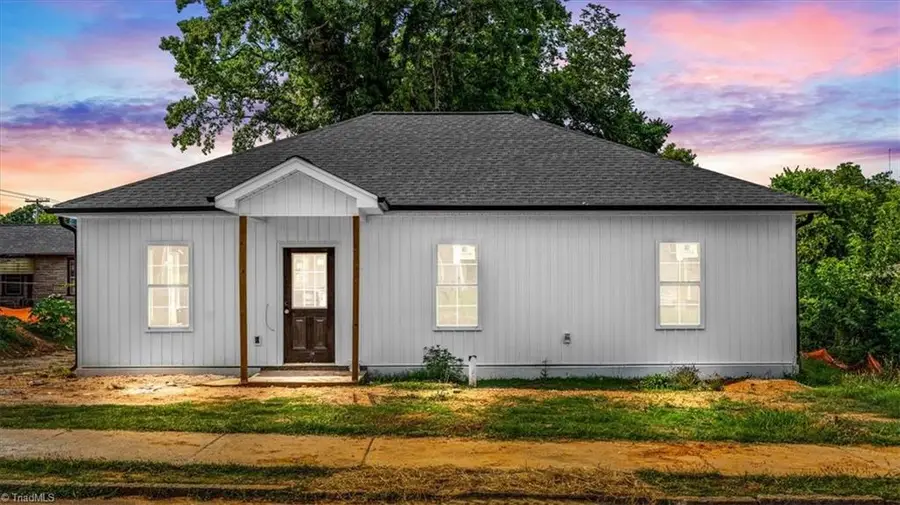 814 Vail Avenue, High Point, NC 27260 - #2