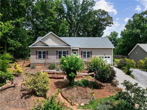 6037 Lura Road, Winston-Salem, NC 27104