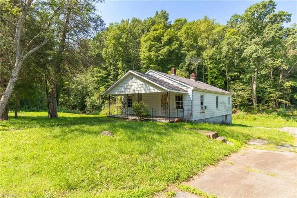 5650 Waller Road, Pfafftown, NC 27040 - #1