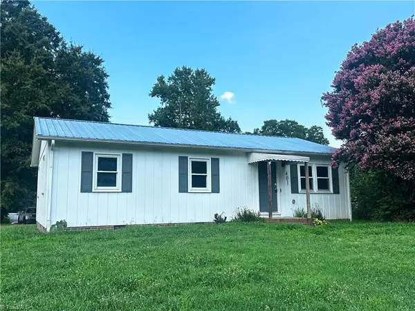 401 Martin Luther King Drive, Thomasville, NC 27360