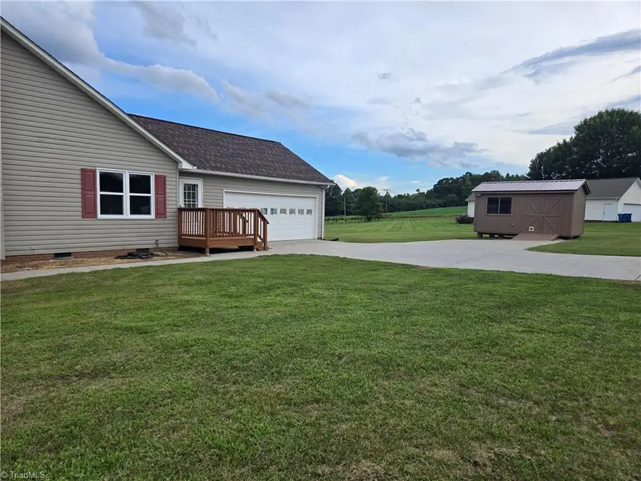 138 Boxwood Church Road, Mocksville, NC 27028 - #2
