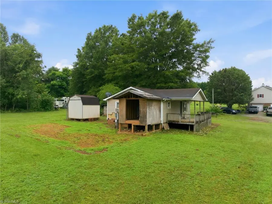 300 Brewer Road, Mayodan, NC 27027 - #3