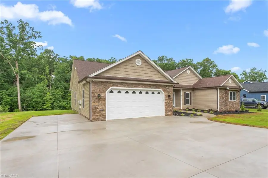 311 Marigold Lane, Lexington, NC 27292 - #3