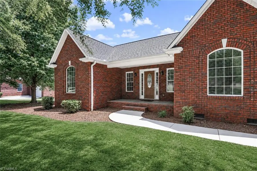 115 Seven Springs Loop, Statesville, NC 28625 - #2