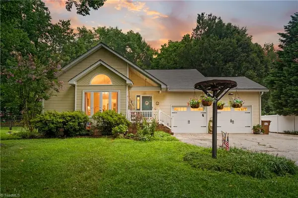 127 Woodtree Lane, Winston-Salem, NC 27107