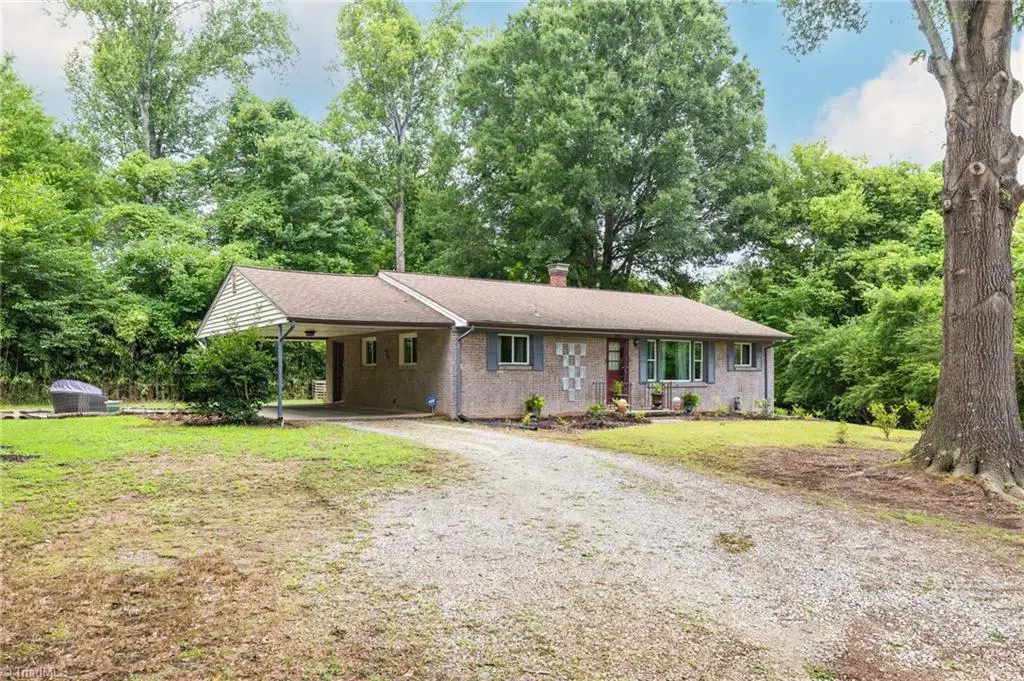 1532 Harrison Street, Reidsville, NC 27320 - #1