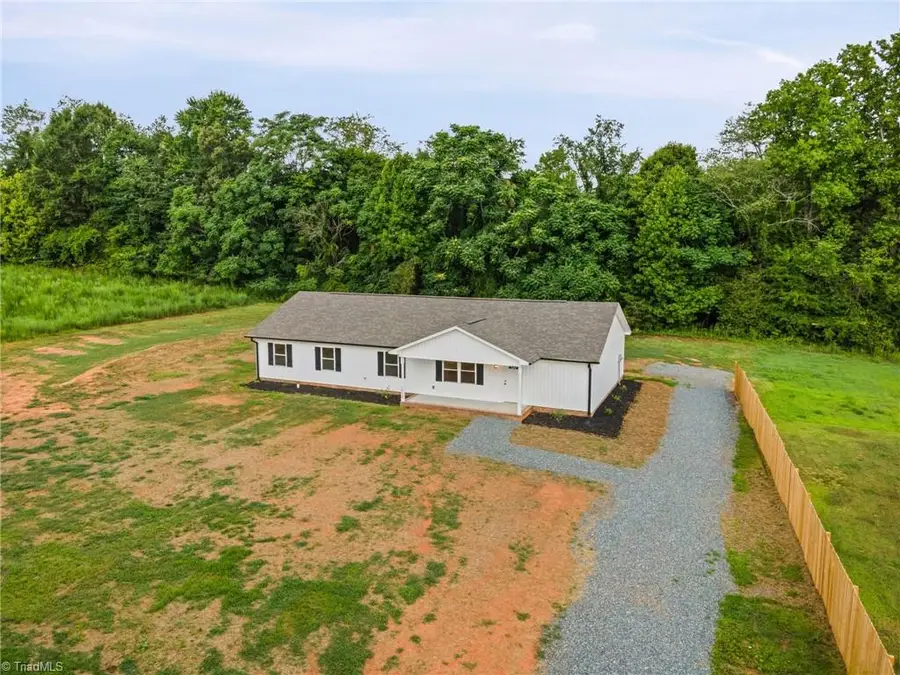 1013 Blue Dan Lane, Yadkinville, NC 27055 - #2