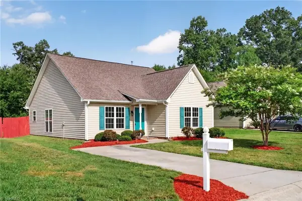 1575 Farningham Lane, Burlington, NC 27215