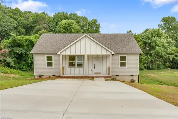 126 Aspen Street, Yadkinville, NC 27055