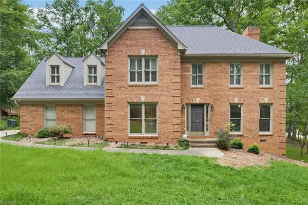 992 Lake Forest Court, Eden, NC 27288
