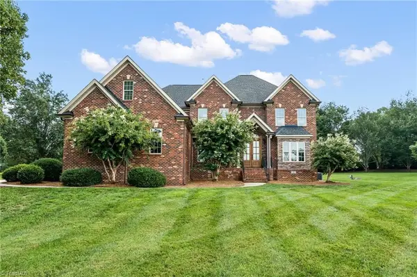 6202 Herons Nest Court, Oak Ridge, NC 27310