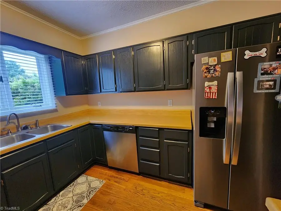 1407 Chestnut Drive #C, High Point, NC 27262 - #3