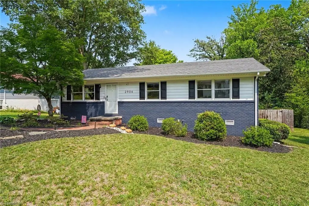 2906 Fairfield Avenue, Greensboro, NC 27408 - #1