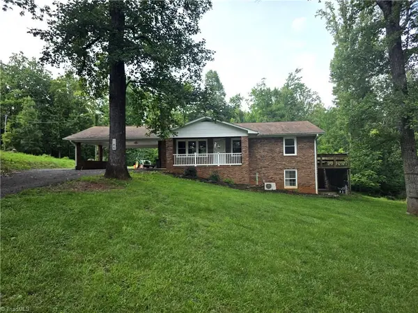 146 King Park Circle, Mount Airy, NC 27030
