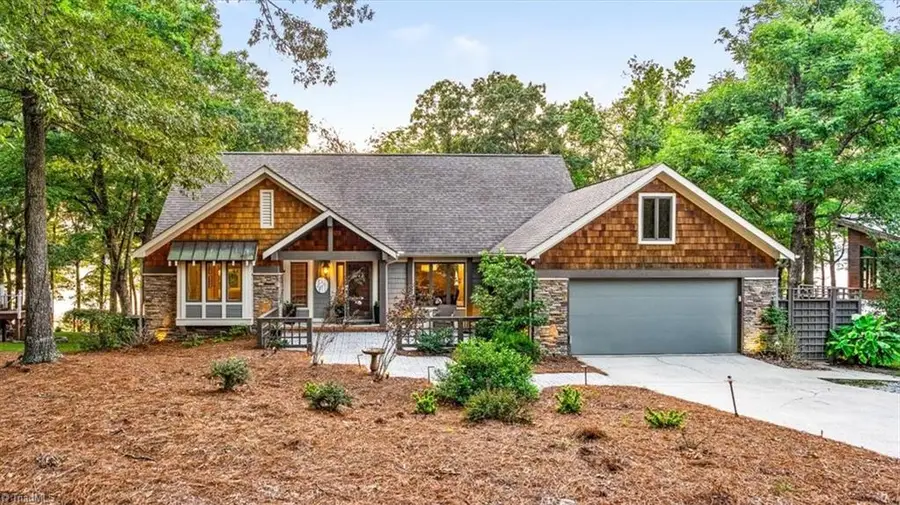 3905 Oak Hollow Drive, High Point, NC 27265 - #3