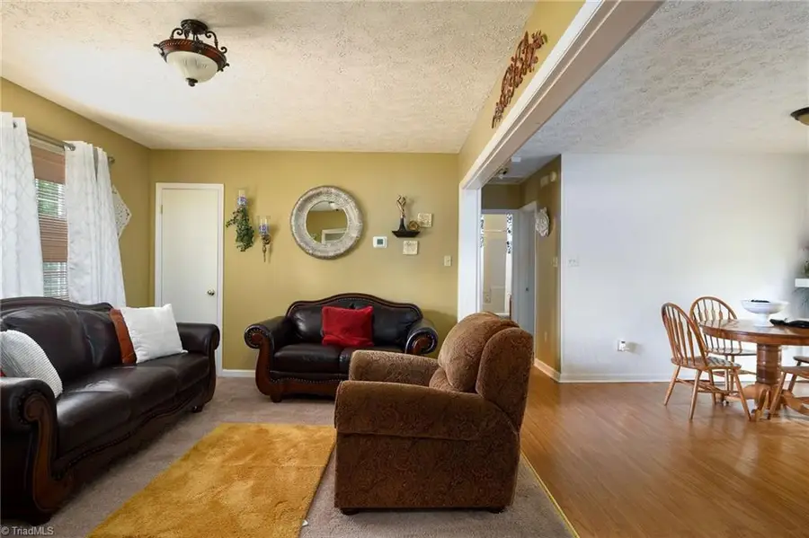3841 West Avenue #C, Greensboro, NC 27407 - #3
