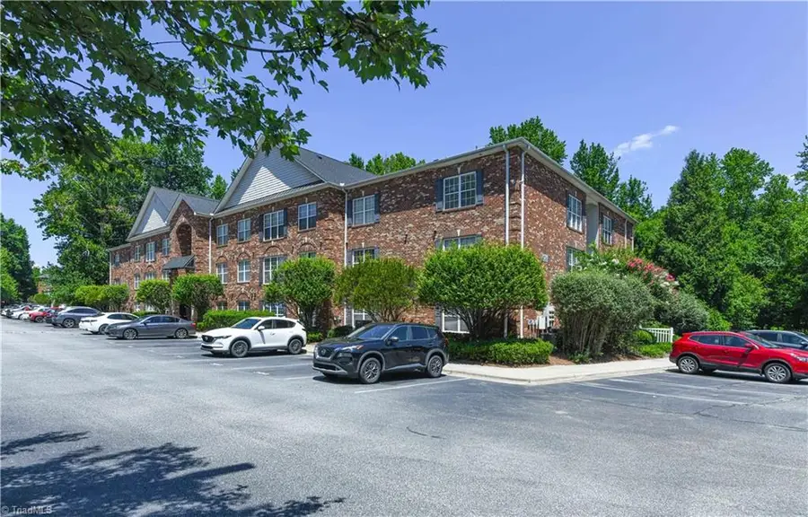 5236 Hilltop Road #111, Jamestown, NC 27282 - #2