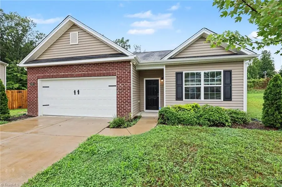 282 Sparrow Lane, Lexington, NC 27295 - #2