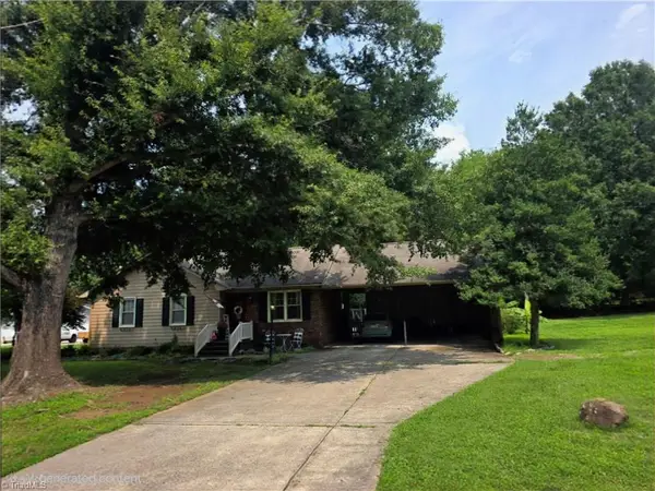 352 Walter Chambers Street, Eden, NC 27288