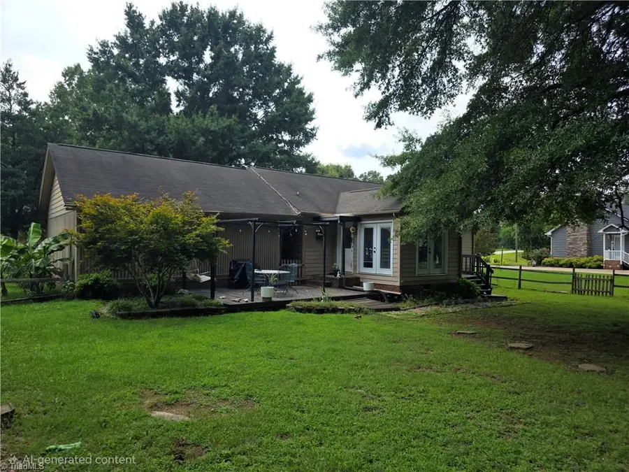 352 Walter Chambers Street, Eden, NC 27288 - #2