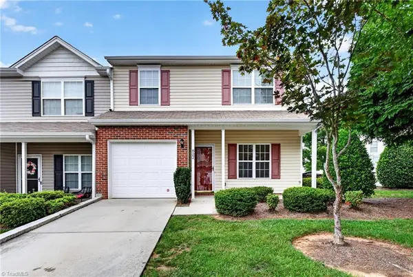 822 Central Park Avenue, Greensboro, NC 27407