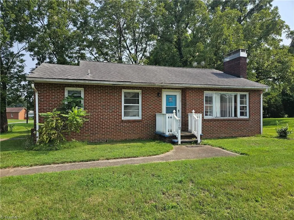 219 Cedarbrook Road, Jonesville, NC 28642 - #1