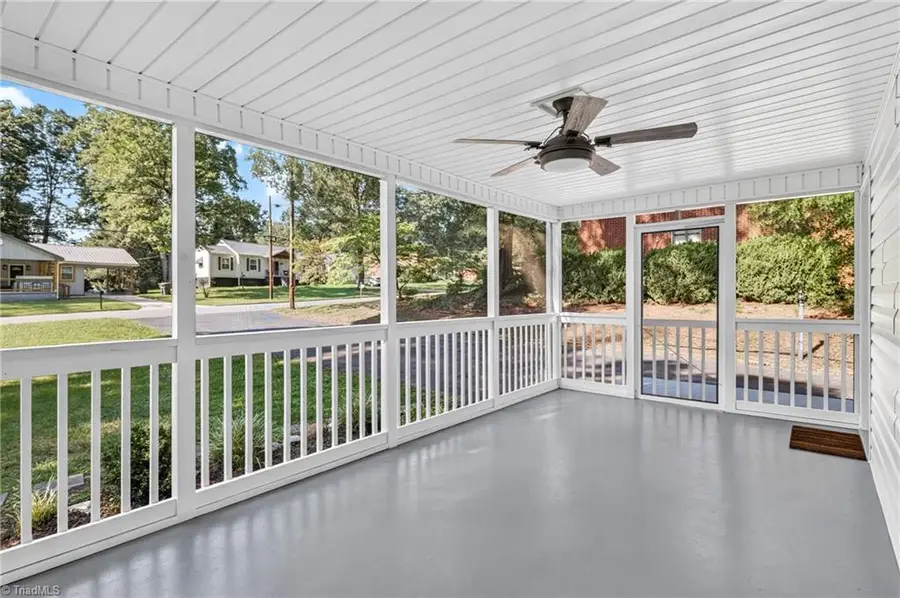 1142 Manning Street, Eden, NC 27288 - #2