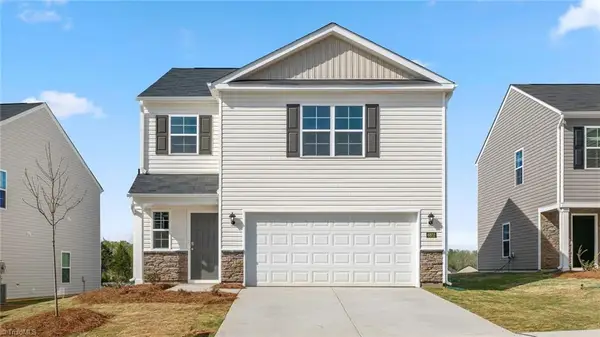 627 Beechwood Circle, Thomasville, NC 27360