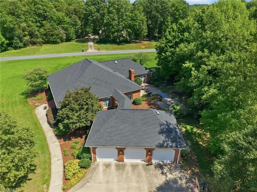 3922 Old Berkshire Drive, Browns Summit, NC 27214 - #3
