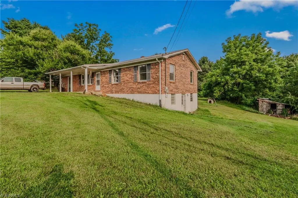 1900 Coon Ridge Road, Hillsville, VA 24343 - #1