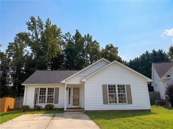 2110 Carlisle Way, High Point, NC 27265