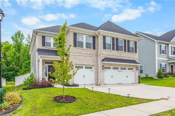 7388 Deerhurst Lane, Kernersville, NC 27284