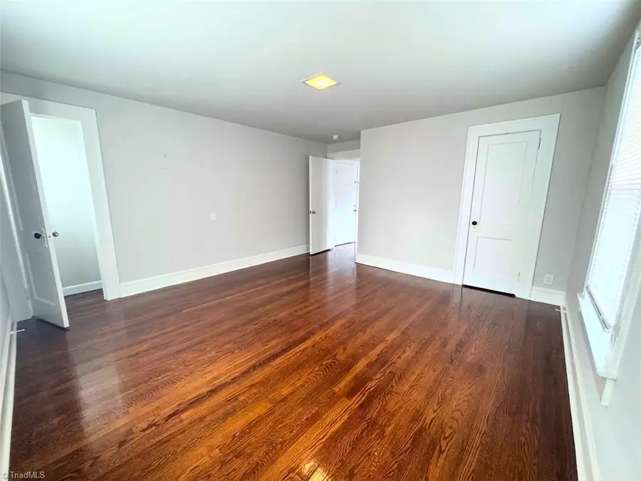 328 Sellars Street, Burlington, NC 27217 - #3