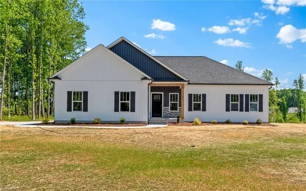 186 O Farrell Street, Midway, NC 27107 - #1