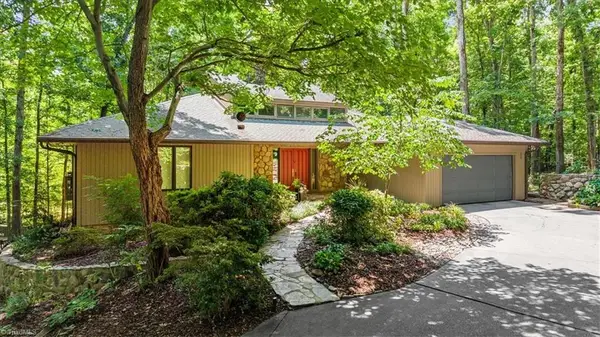 11 Culbreth Avenue, Thomasville, NC 27360