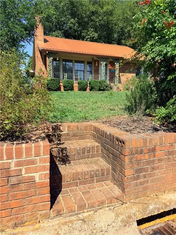 232 5th Street, Lexington, NC 27292 - #2