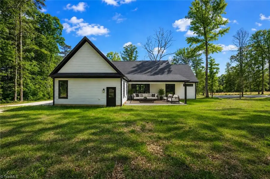 2560 John Lewis Road, Burlington, NC 27217 - #2