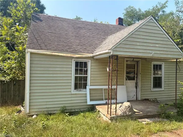 3806 Heath Avenue, Greensboro, NC 27401