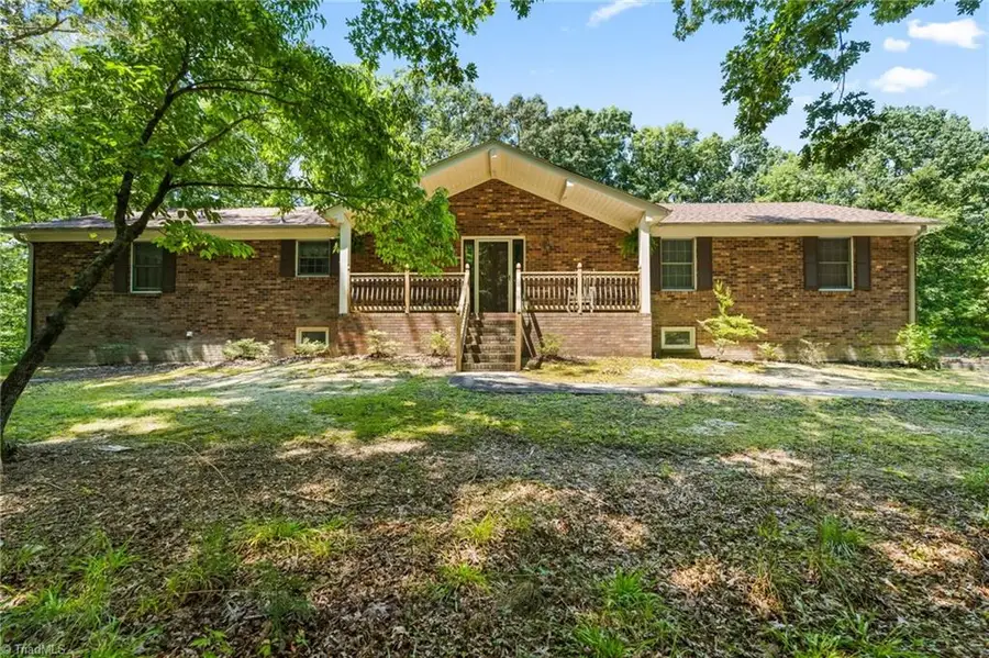 288 Hillside Court, Midway, NC 27107 - #3