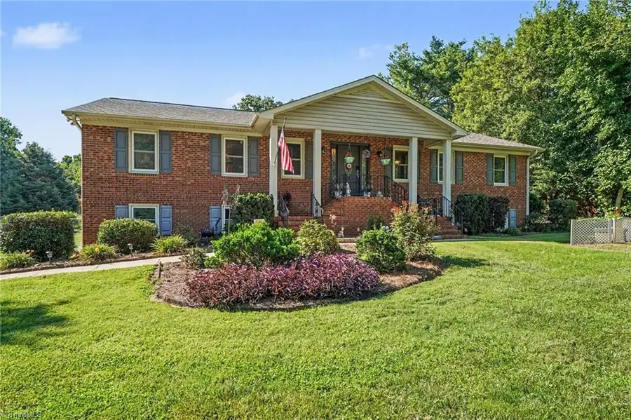 414 Longmeadow Drive, Clemmons, NC 27012 - #2