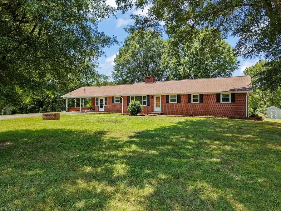 342 Culler Road, Pinnacle, NC 27043 - #2