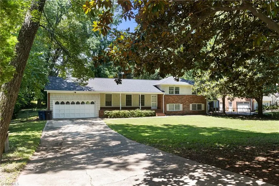 430 Flyntvalley Drive, Winston Salem, NC 27104 - #3