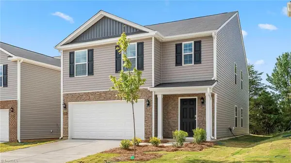 626 Beechwood Circle, Thomasville, NC 27360