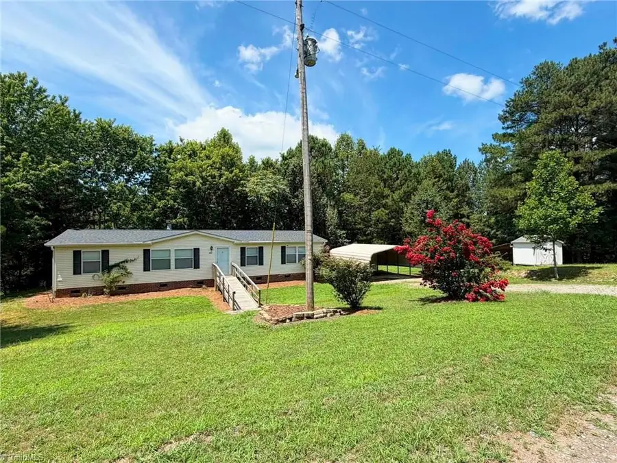 1042 Wells Creek Road, Madison, NC 27025 - #2