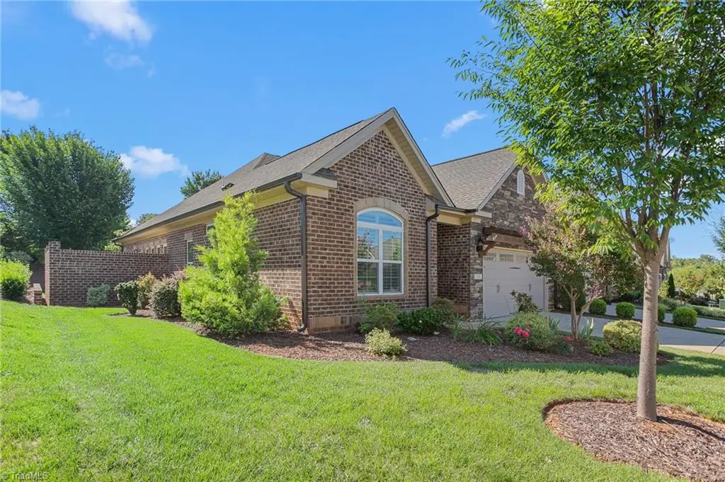 138 Dunvegan Lane, Burlington, NC 27215 - #1