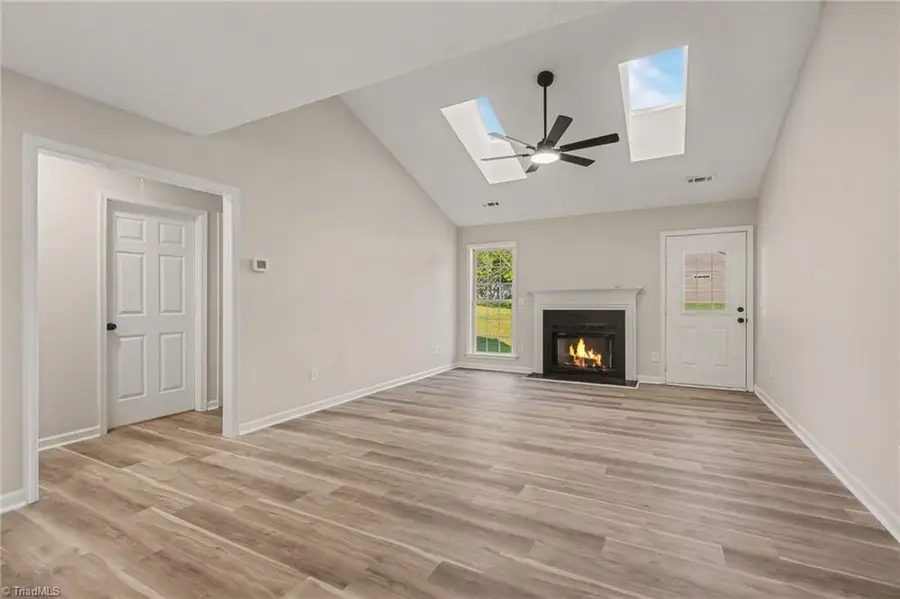 2406 Glen Laurel Drive, Greensboro, NC 27406 - #3
